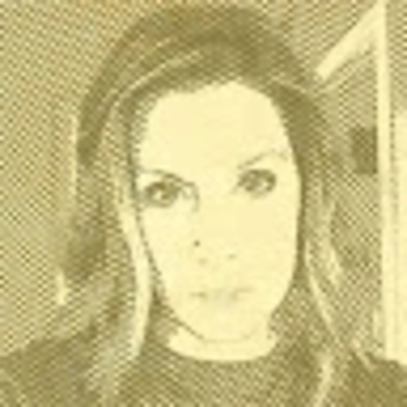 Meet your Posher, Christine - Picture 1 of 1